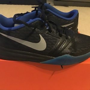 Kobe mentality gs sneaker